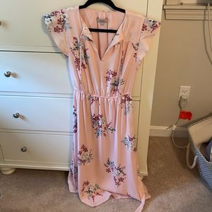 Adorable midi pink floral dress